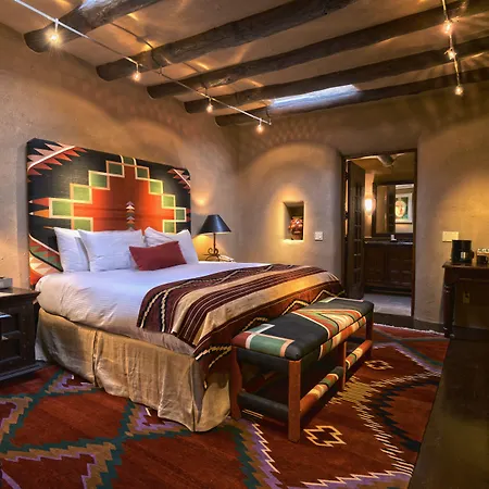 At Vanessie 4* Santa Fe