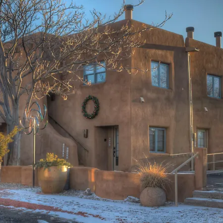 Inn At Vanessie Santa Fe