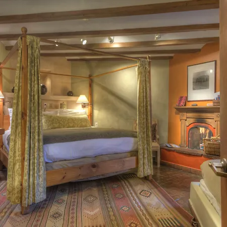 Inn At Vanessie Santa Fe
