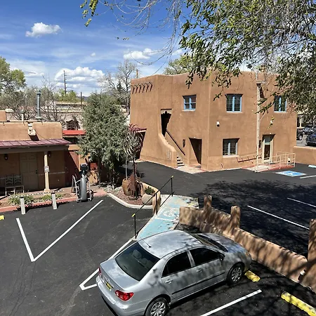 Inn At Vanessie 4*