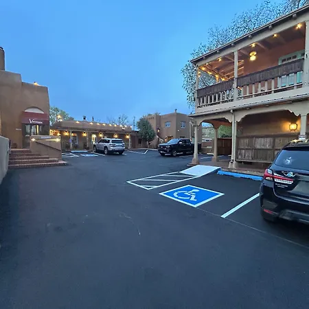 At Vanessie 4* Santa Fe