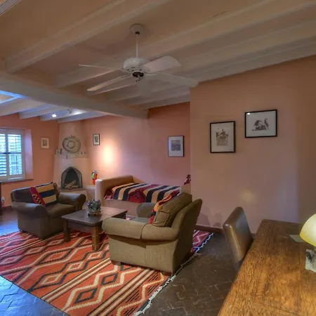 Inn At Vanessie